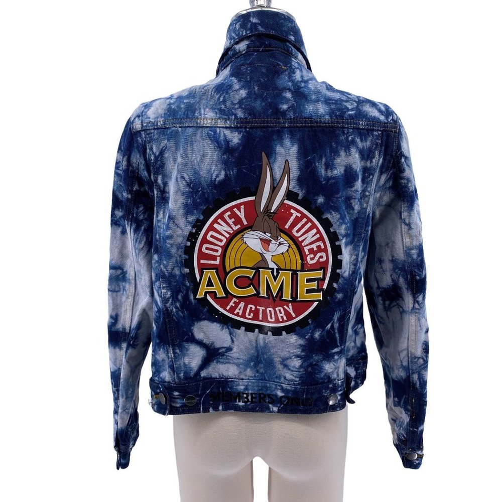 Looney Tunes X Members Only bleached denim jacket Size medium Bugs‎ Tweety